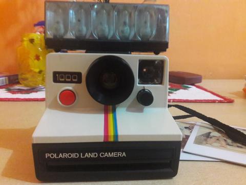Camara Polaroid Impecable