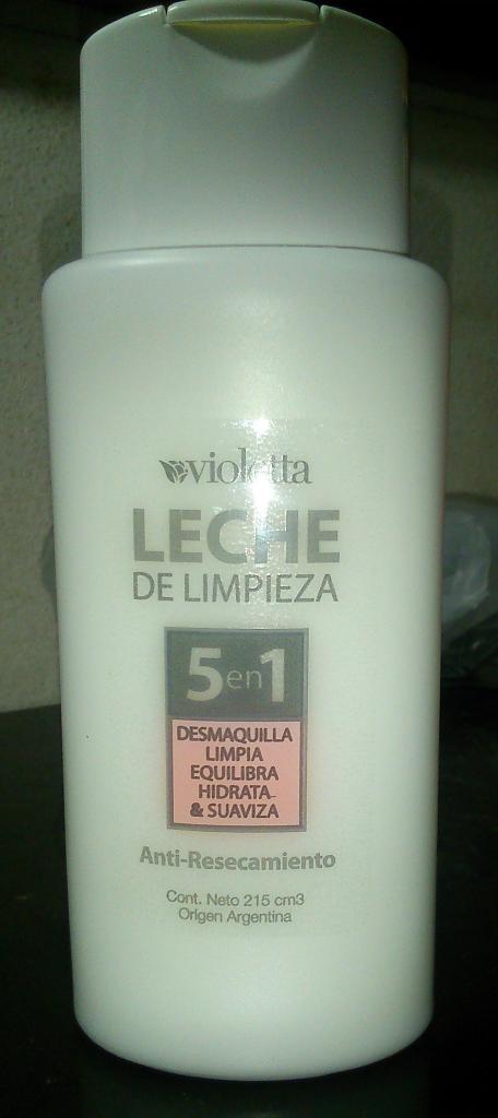 leche de limpiza 5 en 1 VIOLETTA