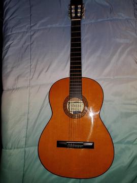 Vendo Guitarra Criolla Texas con Funda