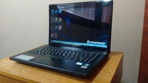 NOTEBOOK LENOVO DUAL CORE 4GB DDR3 500GB DVD/CD WINDOWS 7 BATERIA 2 HORAS!