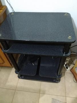 SE VENDE MESA DE TV