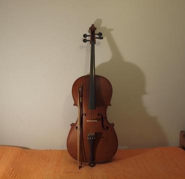 Violoncello Stradella 4/4 Funda y Partituras