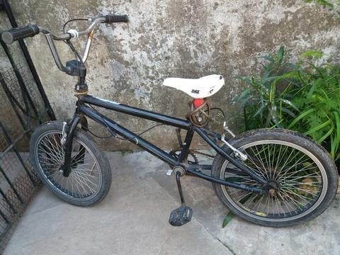 Vendo O Permuto Bici Freestyle Vairo