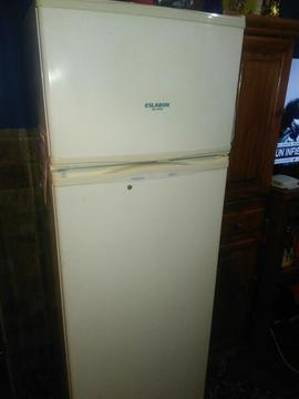 Heladera Eslabón de Lujo con Freezer