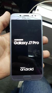 Samsung J7 Pro Libre con Detalle