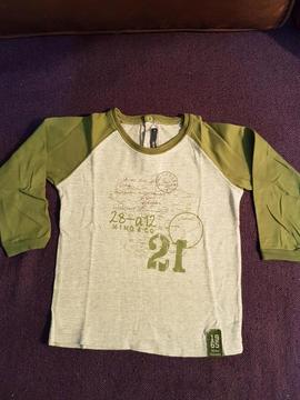 REMERA MANGA LARGA TALLE 4 para niño, impecable!!!!