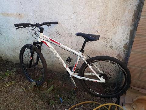 Vendo Bicicleta Rod. 26. Nueva