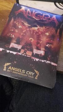 Vendo DVD NUEVO sin abrir recital Angra 20 años Angels Cry