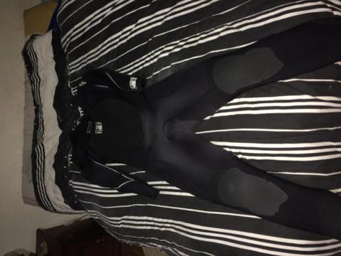 Traje neoprene 4.3 Fusion