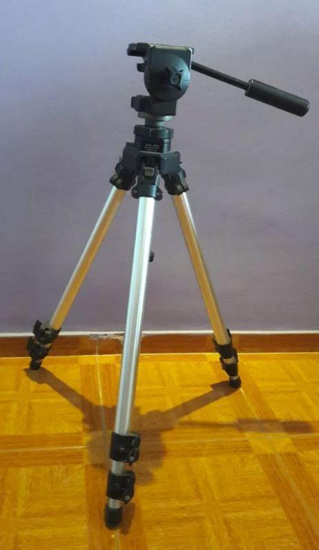 Trípode Mamfrotto 055c Made In Italia P/ Video Y Fotografía