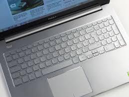 Dell Inspiron 15, LED Touch Display 15.6´, Intel i7 4500, 4th Gen. 8GB Ram DDR3 . HD 1TB