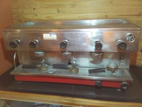 maquina de cafe profesional varias bocas