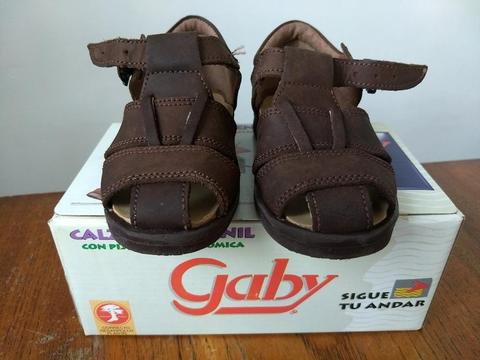 Sandalias Marca Gaby