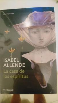 La Casa de Los Espíritus, Isabel Allende