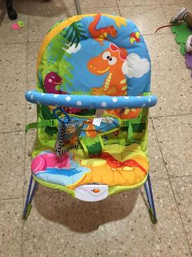 Silla Mecedora con Musica Bebesit