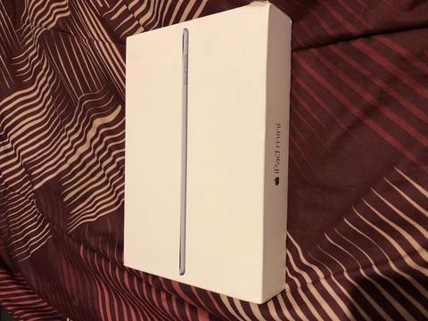 iPad mini 2 Wifi 4G 64 Gb Silver usada