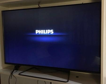 Smart TV Led Ultradelgado Philips de 55 Pulgadas Ambilight 3D