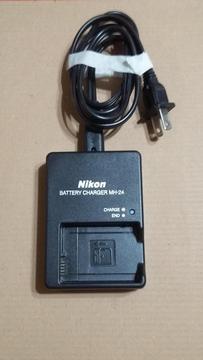 Vendo Cargador P/nikon Enel14 Mh24