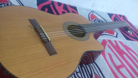 Vendo Guitarra Gracia