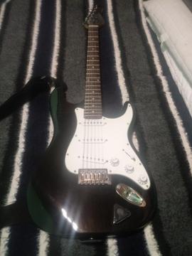 Vendo Guitarra Kansas