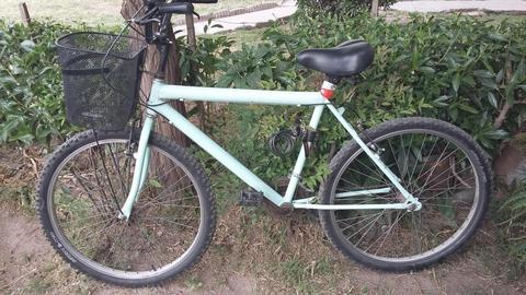 VENDO BICICLETA