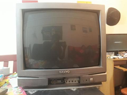 Televisor 21 Sanyo