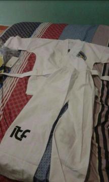 Traje de Taekwondo Talle 3 Soy de San Mi
