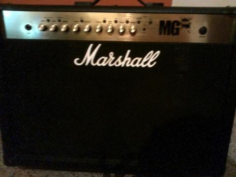 Marshall Mg102fx 100w 2x12