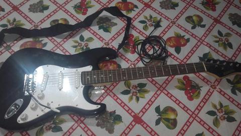 Guitarra Electrica Kansas Egp15b Black Stratocaster