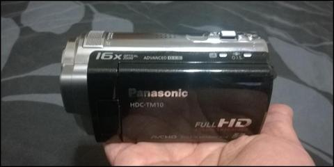 VIDEOCAMARA DIGITAL PANASONIC MODELO HDCTM10 FULL HD