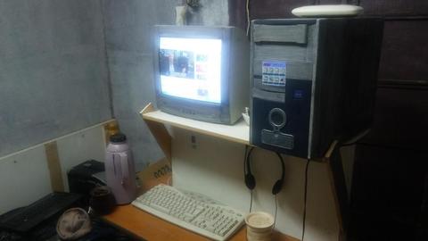 vendo computadora de escritorio 2 gb de ram con targeta de video disco rigido de 80gb sin grabadora