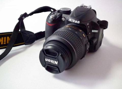 Nikon D3100