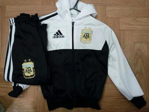 Conjunto Niños Afa 2018