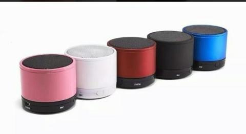 Parlantes Bluetooth