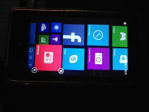 Microsoft Lumia 435 a 300