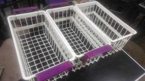 CANASTOS PARA FREZZER EXCELENTE ESTADO !!! $350 CADA UNO, TRES POR $1000