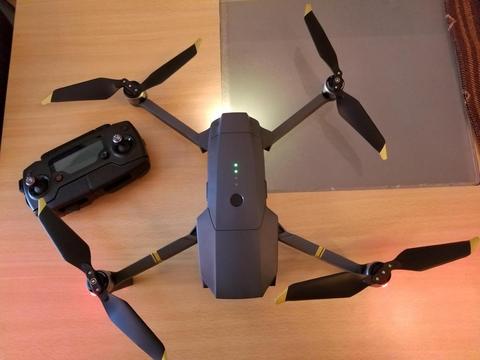 Drone Dji Mavic Pro Con Camara 4k Micro Sd 16gb