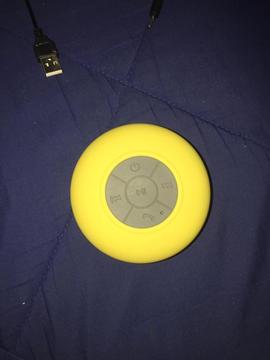 Parlante Bluetooh para Ducha