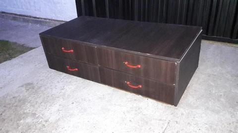 MUEBLE TV Y CAJONERA ... 1.40 X 50 ALTO X 60 FONDO . .. 1000$