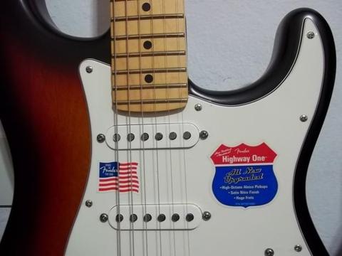 FENDER STRATOCASTER MADE IN USA NUEVA!! HIGHWAY ONE Y PUA GIBSON ,IBANEZ, JACKSON,HAMER, PRS