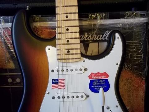 FENDER STRATOCASTER MADE IN USA NUEVA Y PUA GIBSON IBANEZ JACKSON