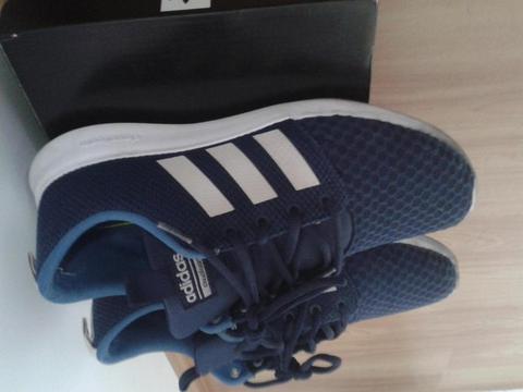 Liquido zapatillas Addidas talle 41. Super comodas