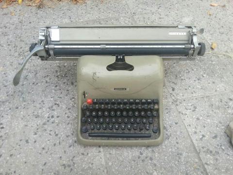 Maquina de Escribir Olivetti: Lexikon 80