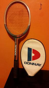 Vendo Raqueta de Tenis Antigua Donnay