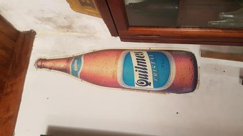 cartel publicidad de Quilmes de plastico