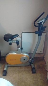 Bicicleta fija, magnetica ,marca Randers, poco uso