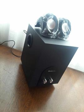 Parlantes Eurocase Loire 2