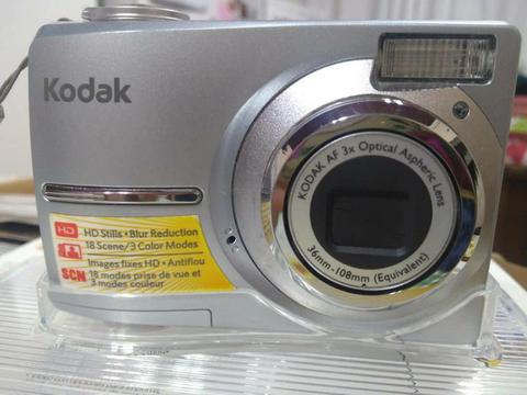 Camara Kodak C913