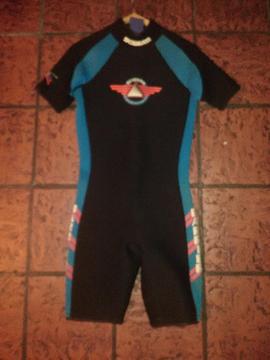 Traje de neopren 3 /4 barrier impecable
