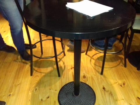 mesa para bar pie central como nuevas